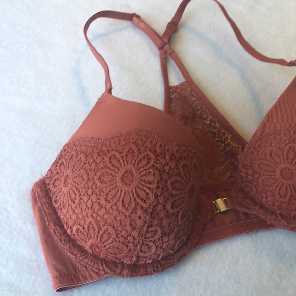 Aerie Front Clip Bra - Picture 2 of 7